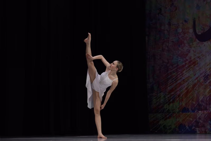 Jillian Chase performance photo 8