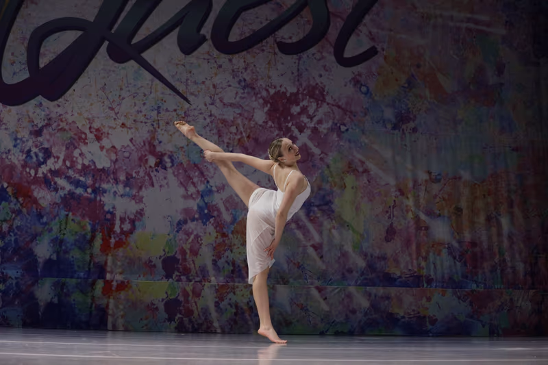 Jillian Chase performance photo 9